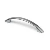 Poignée en Zamak, finition chrome mat, dimensions: 124x11x26mm et inserts: 96mm-