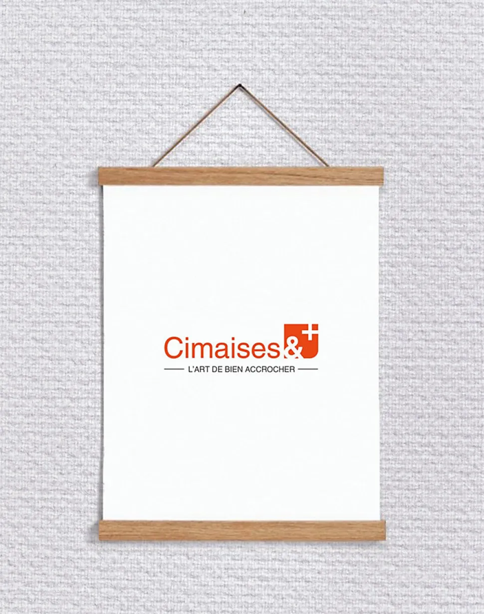 Porte affiche magnétique , bois de chêne - Suspension de poster en bois 71 cm