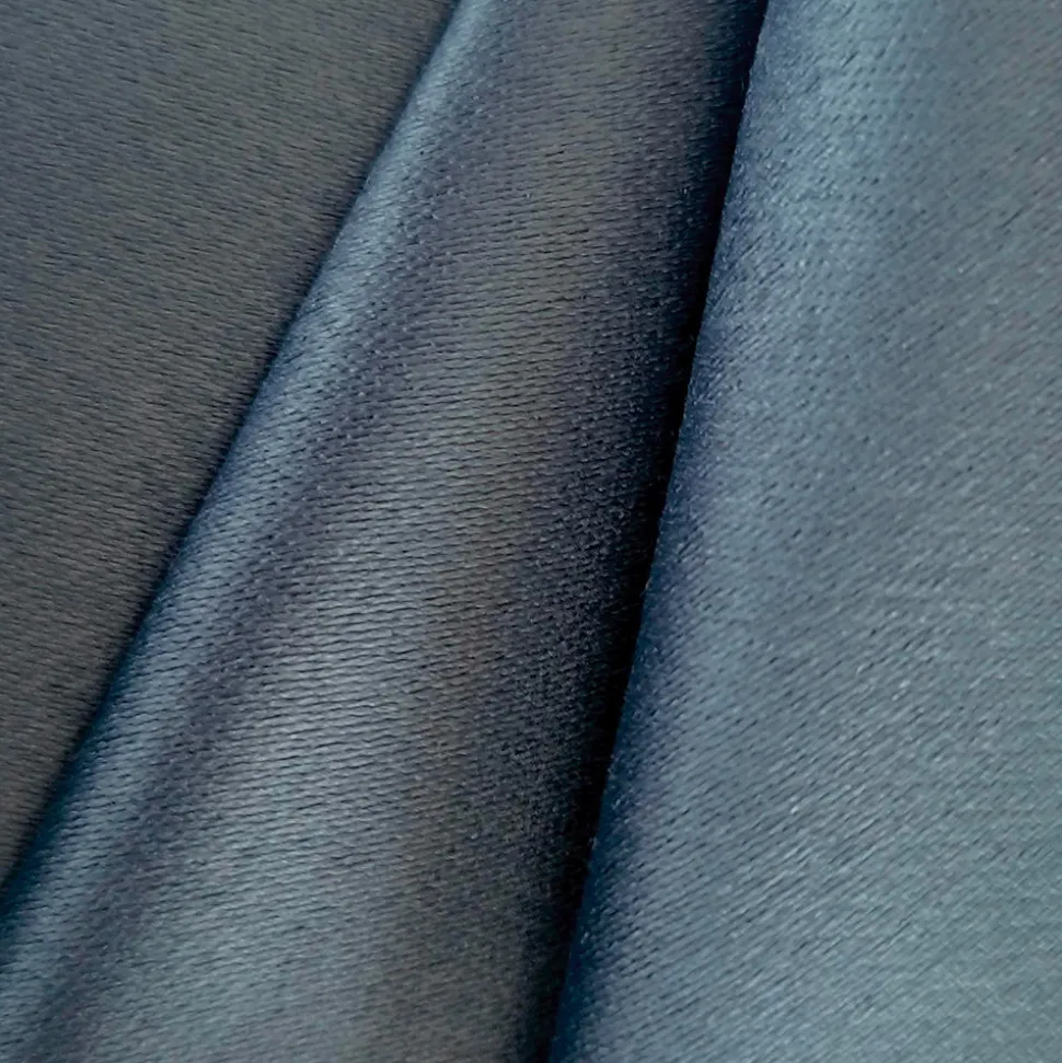 Rideau Jacquard Obscurissant en Bleu Marine 140x240cm avec Œillets - Prêt à Poser
