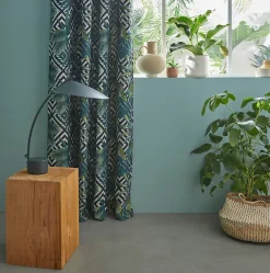 Rideau tamisant à oeillets effet jacquard Manfuy imprimé jungle bleu, vert H.260 cm GoodHome
