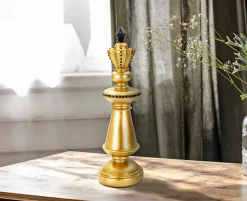 Roi des échecs en résine doré et noir 11x32,5 cm