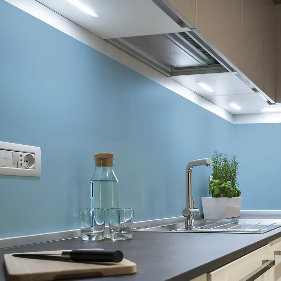Rouleau adhésif décoratif Vinyle au Mètre - Sticker Lavable Imperméable Mur Cuisine Meubles - 60cmx1m - Bleu poudre
