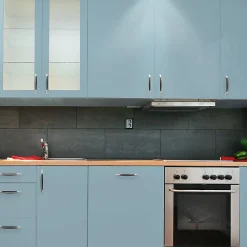 Rouleau adhésif Imperméable Vinyle au Mètre - Sticker Lavable Cuisine Meuble Armoire Porte - 60cmx5m - Bleu poudre