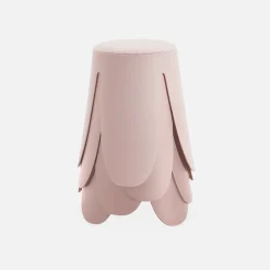 Set de 4 tabourets empilables rose pâle. bouclette texturée. NIKI. D.30 / 44 x H46cm