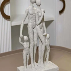 Statuette en polyrésine Family stons 16x8x30.5 cm