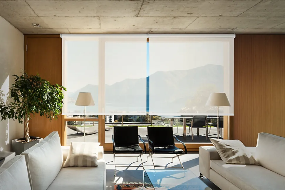 Store Enrouleur Isolant Thermique Screen Degré d'ouverture 5% Blanc 220 X 190cm , Viewtex