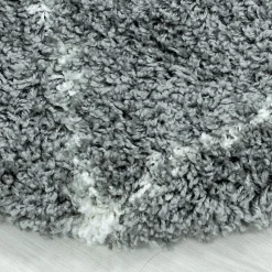 Tapis berbère tissé motif losange SHAGGY A, Gris