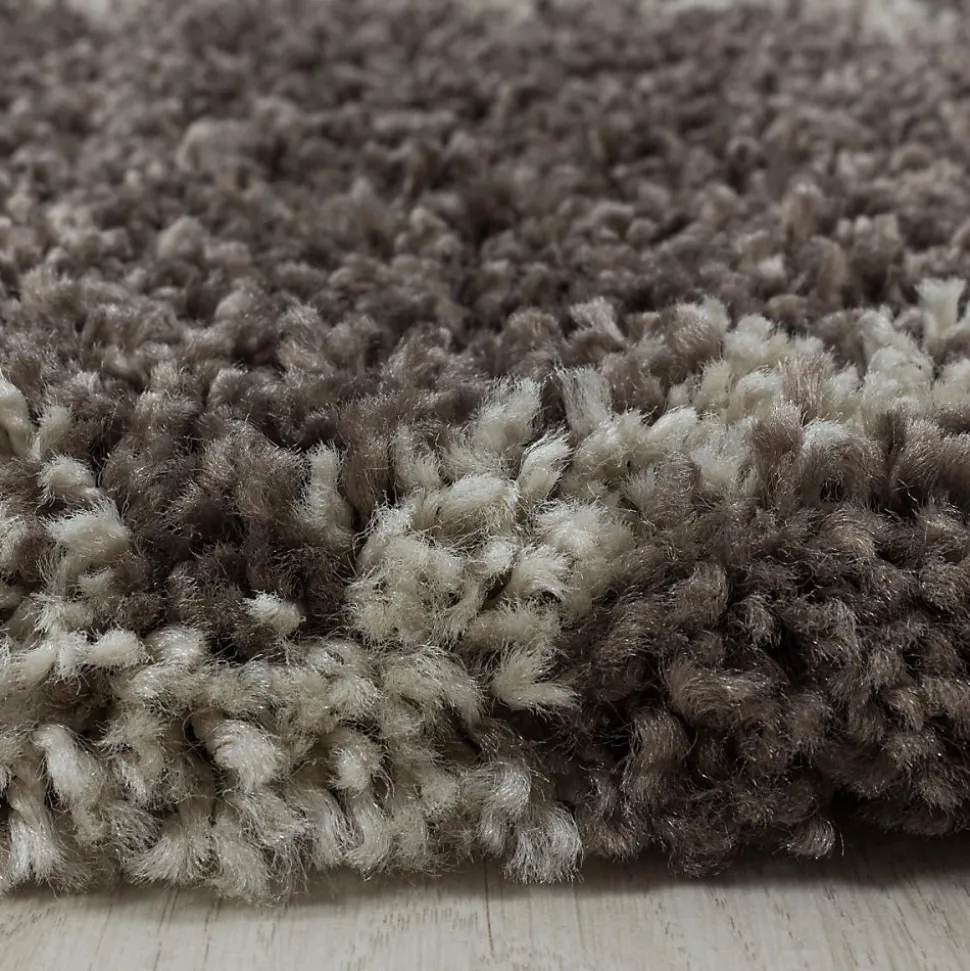 Tapis berbère tissé motif losange SHAGGY A, Taupe