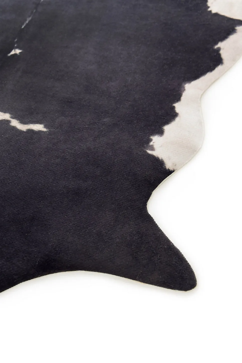 Tapis imitation peau de vache et effet daim GoodHome l.155x L.190 cm noir et blanc