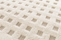 Tapis intérieur ATTICGO blanc rectangulaire scandinave avec relief 120x170 cm DIENA