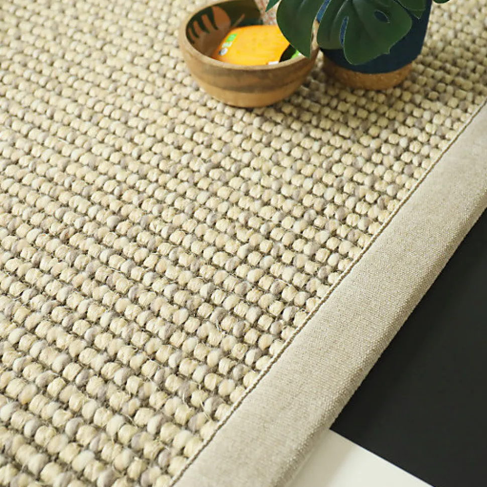 Tapis Laine et sisal - Caloundra grosses boucles crème - Ganse chenille grège - 80 x 150 cm