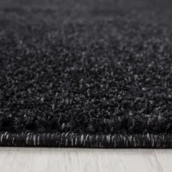 Tapis salon et chambre tissé motif uni SOULA, anthracite