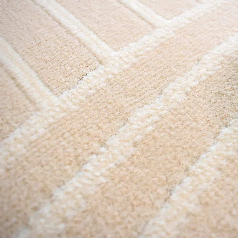 Tapis salon et chambre tissé motif géométrique LYN49 ARCROL, beige
