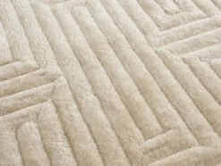 Tapis shaggy en relief à poils longs - 160 x 230 cm - Blanc cassé - MAZE