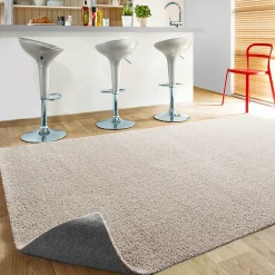 Tapis uni à poils longs en polypropylène 160 x 230 cm sable Oviala