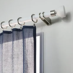 Tringle à rideau en bois blanc mat Ø2,8 x L.250cm Mobois