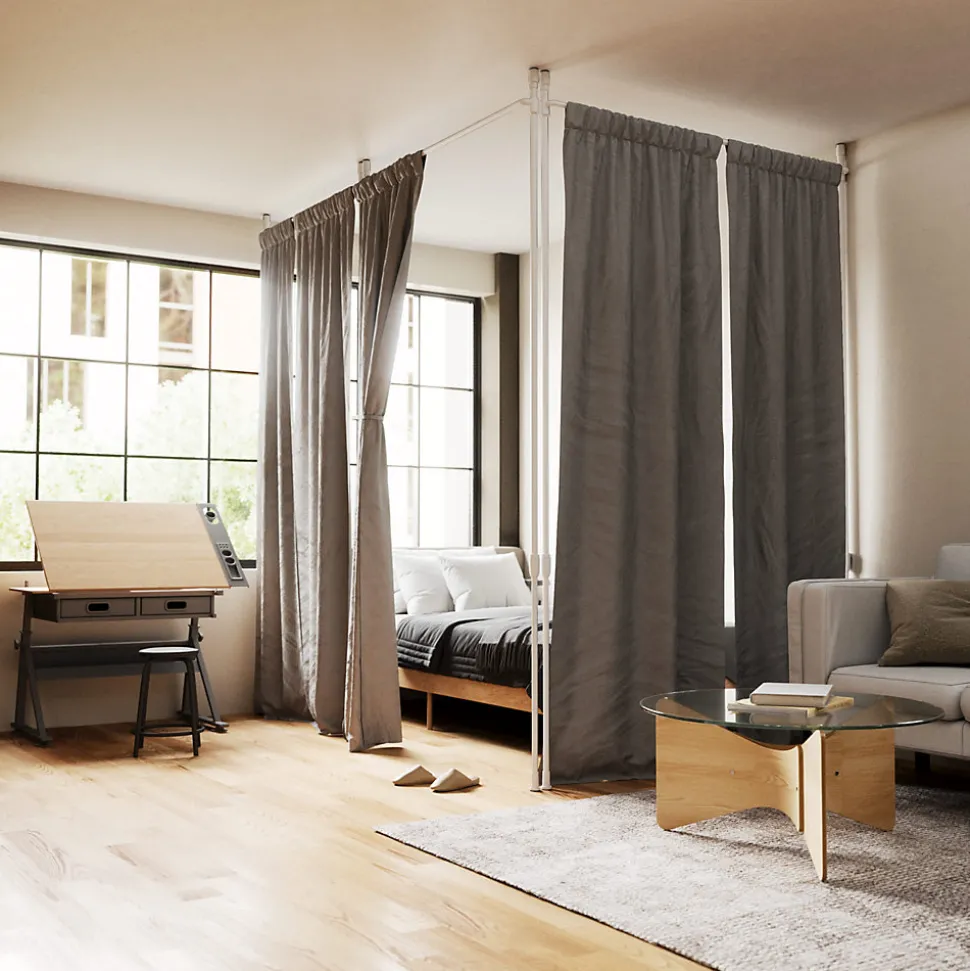 Tringle à rideaux extensible et séparateur de pièce en métal blamc