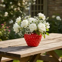 Vase Fraise en céramique design et moderne