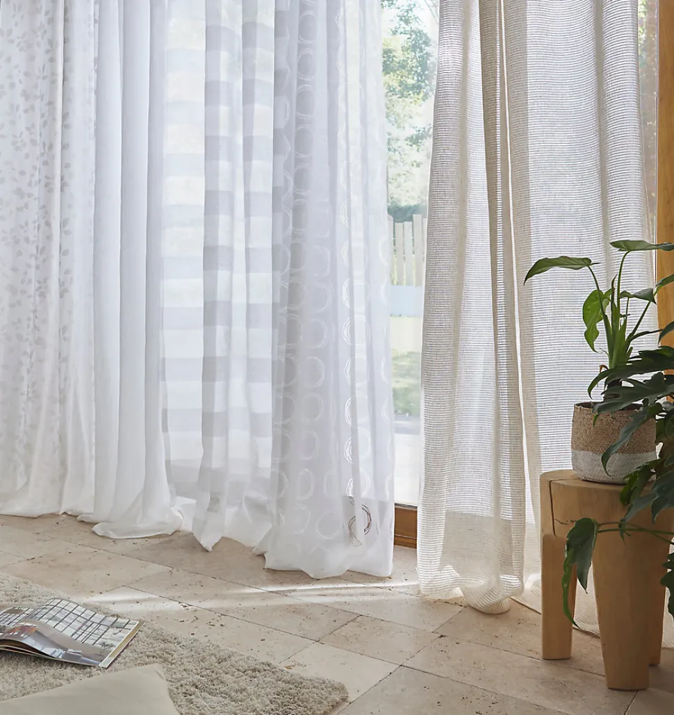 Voilage GoodHome Miri blanc 280 x 260 cm